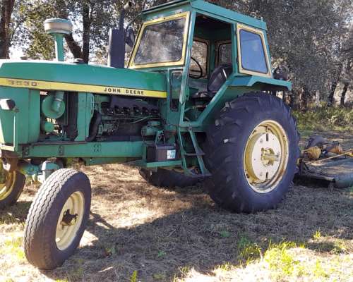 Tractor John Deere 3530 Disponible