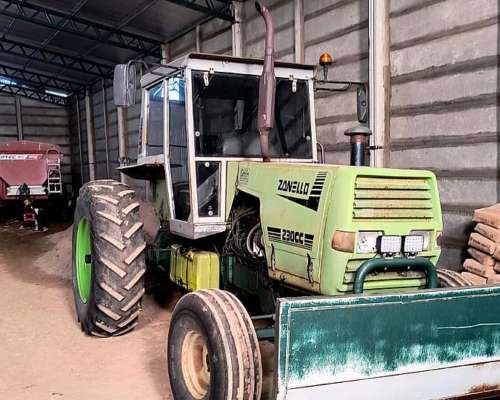 Zanello 230 con Motor Cummins, Tiene Duales TB