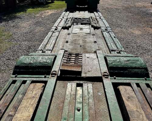 Carreton Marcelini 2+1 2010