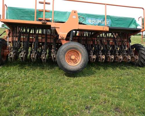 Sembradora Dumaire 730 Modelo 2016