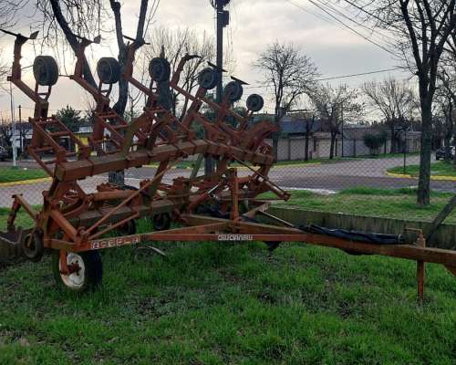 Vendo Escardillo Crucianelli - Acepla