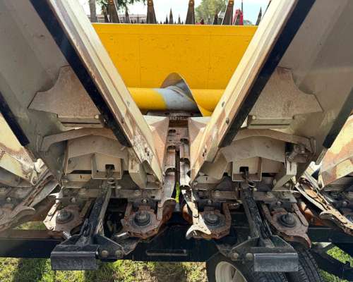 Cabezal Micero Maizco de 16 Surcos muy Buen Estado