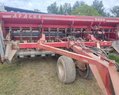 Sembradora Apache 9900 25 a 17,5