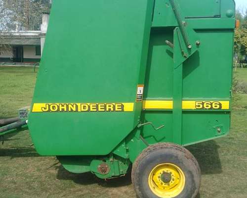 Rotoenfardadora Jhon Deere Modelo 566