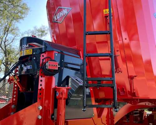 Nuevo Mixer Kuhn Profile 20.2 DM