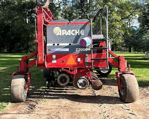 Sembradora Apache 27000+ 32 Lineas a 42 cm Mecanico