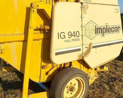 Rotoenfardadora Implecor IG 940