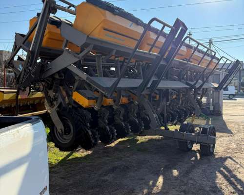 Sembradora Pla de 12 a 52 Doble Fertilización