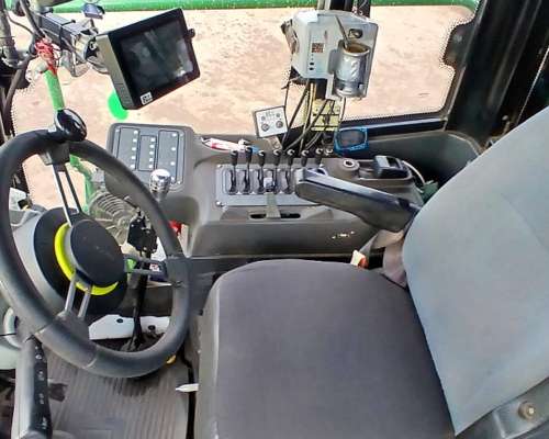 Caiman 3228 AÑO2010 Trocha 210