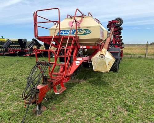 -sembradora Marca Giorgi AIR Drill 51 Líneas a 19 cm o 27 LI