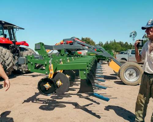 Carpitec Agrotec (controlador Mecánico de Malezas)
