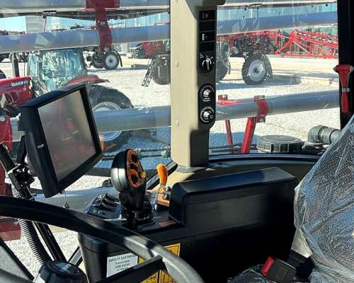 Pulverizadora Patrior 300 Caseih