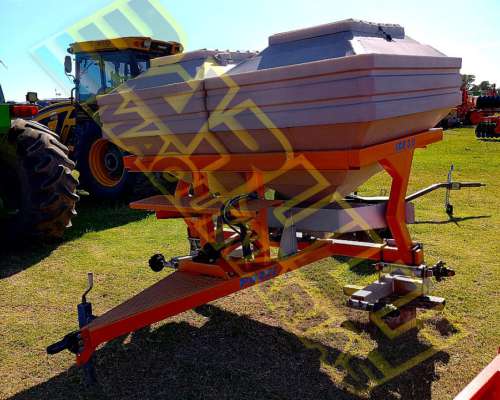 Fertilizadora Pozzi Mod. EDR 3.0 Nueva Disponible