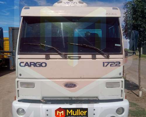 Ford Cargo 1722 Modelo 2004 y Acoplado Crecente 2010