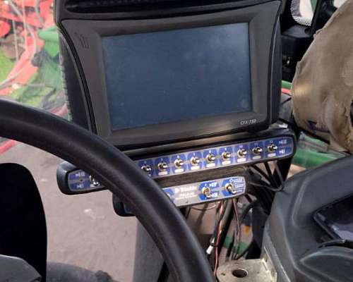 Pulverizadora Metalfor 7030 , año 2017