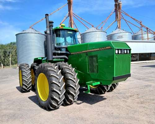 Tractor John Deere 8570