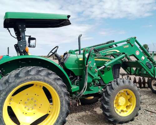 John Deere 5090e D Paton. año 2017. 3 Pts. Pala OM.