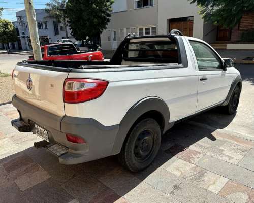 Exc. Precio y Estado. Fiat Strada 1.4 Working CS km Reales.