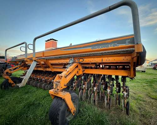 Sembradora Agrometal MX 33 a 21