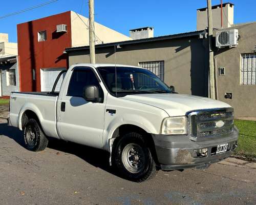 Liquido Precio Unico. Ford F-100 Sapo 4X2 3.9 D. C/ Simple