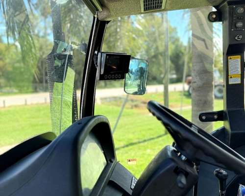 Tractor Zanello 4150 con Pala