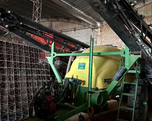 Caimán Serie a 3000