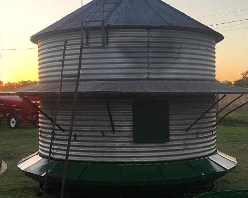 Silo Comedero Autoconsumo Móvil