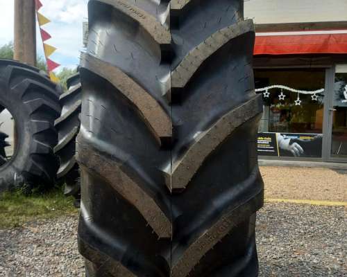 Neumatico Tractor 480/70 R34 (18.4-34)