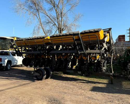 Sembradora Pla de 12 a 52 Doble Fertilización