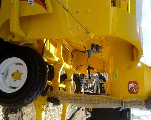 Embolsadora de Grano Ascanelli Modelo Grub de 9 Pies