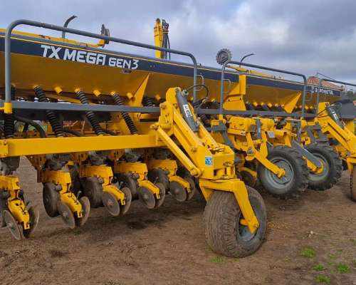 Agrometal TX Mega Neumatica 16 a 52 año 2020 Monitor