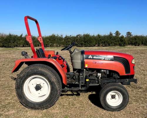 Tractor Hanomag 300 Parquero