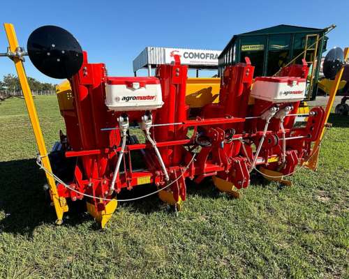 Sembradora de Papa Cuatro Surcos Nueva Agromaster