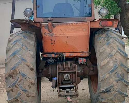 Tractor Zanello UP 100. Motor Perkins