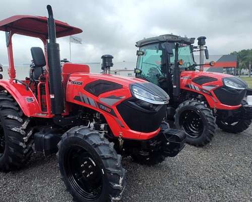 Tractor Traxor TB804 Techo 4X4 con 3 Puntos