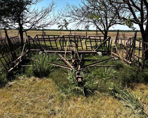 Vendo Rabasto Hidráulico de 9 Mts