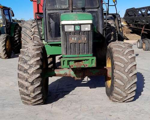 Tractor John Deere 6605