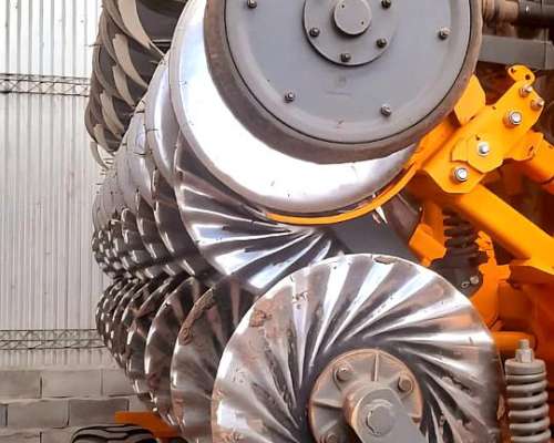 Sembradora Agrometal ADX 45 a 21cm., Mod 2022