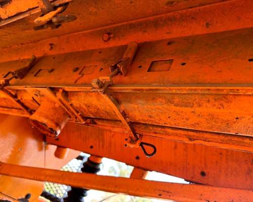 Sembradora Agrometal TX Mega 16/52 Mod.15, Fert.lateral