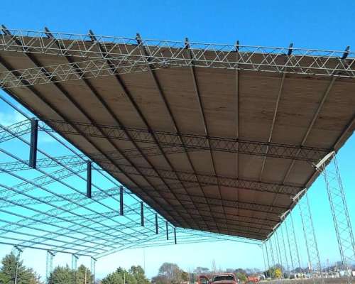 Tinglado - 10 M de Ancho - 20 M de Largo - 4.5 M Alto Útil