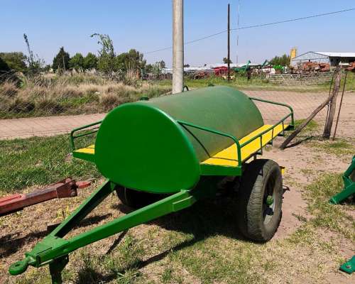 Cisterna con Capacidad para 1500lts