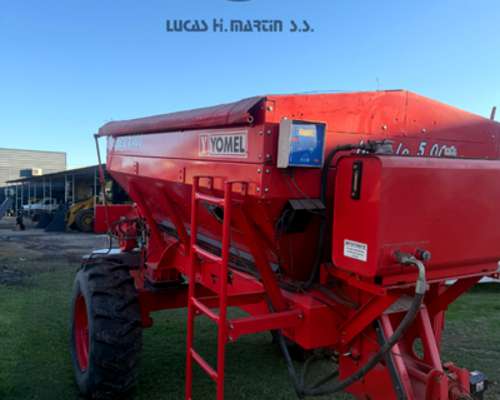 Fertilizadora Yomel Impala 5.000 LITROS/6.000 Kilos