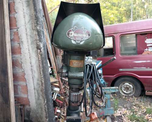 Agujereadora de PIE Marca Omnia Mandril 16 MM