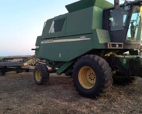 John Deere 1450, con 23pies y Maicero