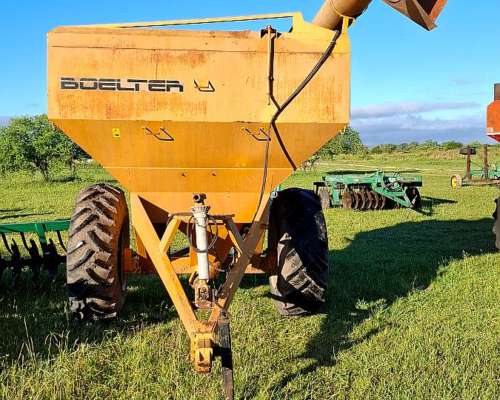 Tolva Autodescargable Cónica Boelter GT 10000