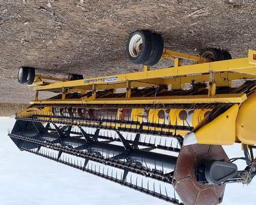 Cabezal Soja/trigo New Holland 740 CF 25