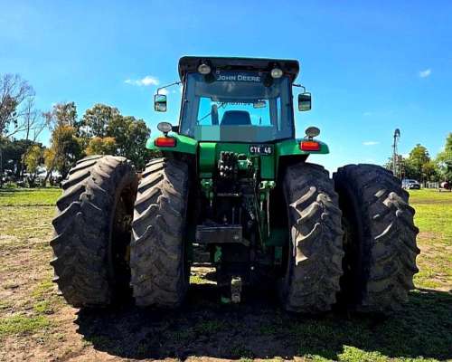 Tractor John Deere 7210j