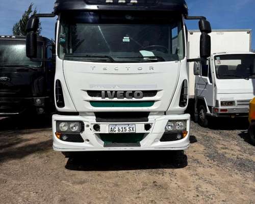 Camion Tector 300 HP