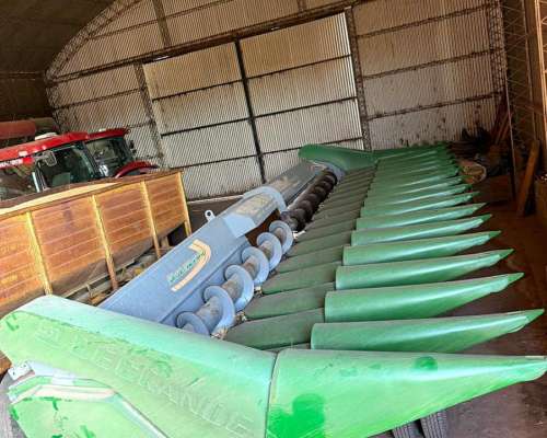 Cabezal Maicero de Grande de 16 Líneas a 52,5 Cm., año 2017