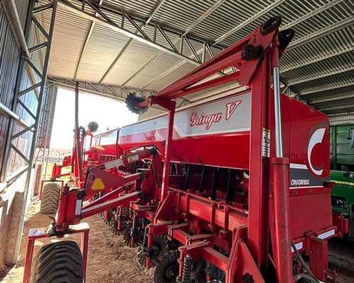 Sembradora Crucianelli Gringa V